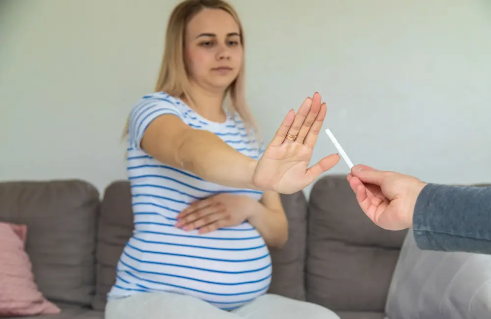Arrêter de fumer enceinte : conseils et solutions efficaces 1 Arrêter de fumer enceinte : conseils et solutions efficaces - May App Santé
