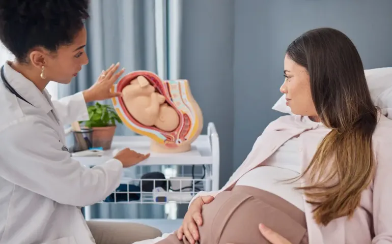 Col ramolli mais fermé : tout savoir sur le col de l’utérus en fin de grossesse - May App Santé