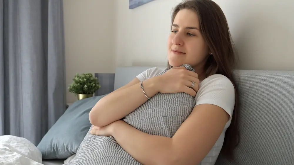 Coup dans le ventre enceinte : quand s’inquiéter ? - May App Santé