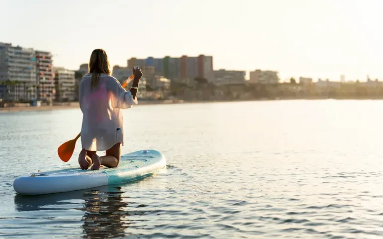 Peut-on faire du paddle enceinte - May App Santé