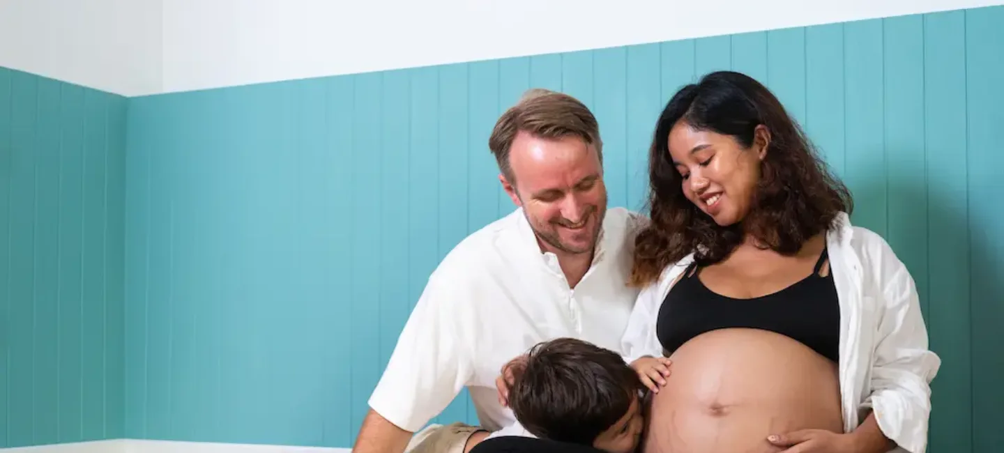 Grossesse : bruit de claquement dans le ventre, faut-il s’inquiéter ? - May App Santé