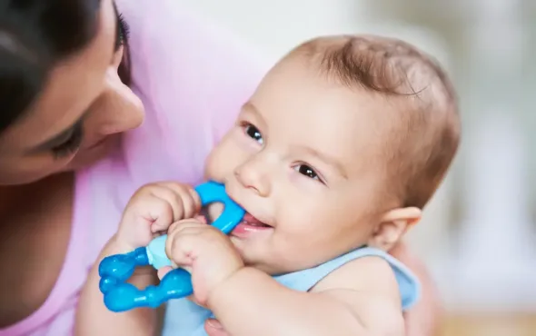 Bébé 8 mois pas de dent : est-ce normal ? May App Santé
