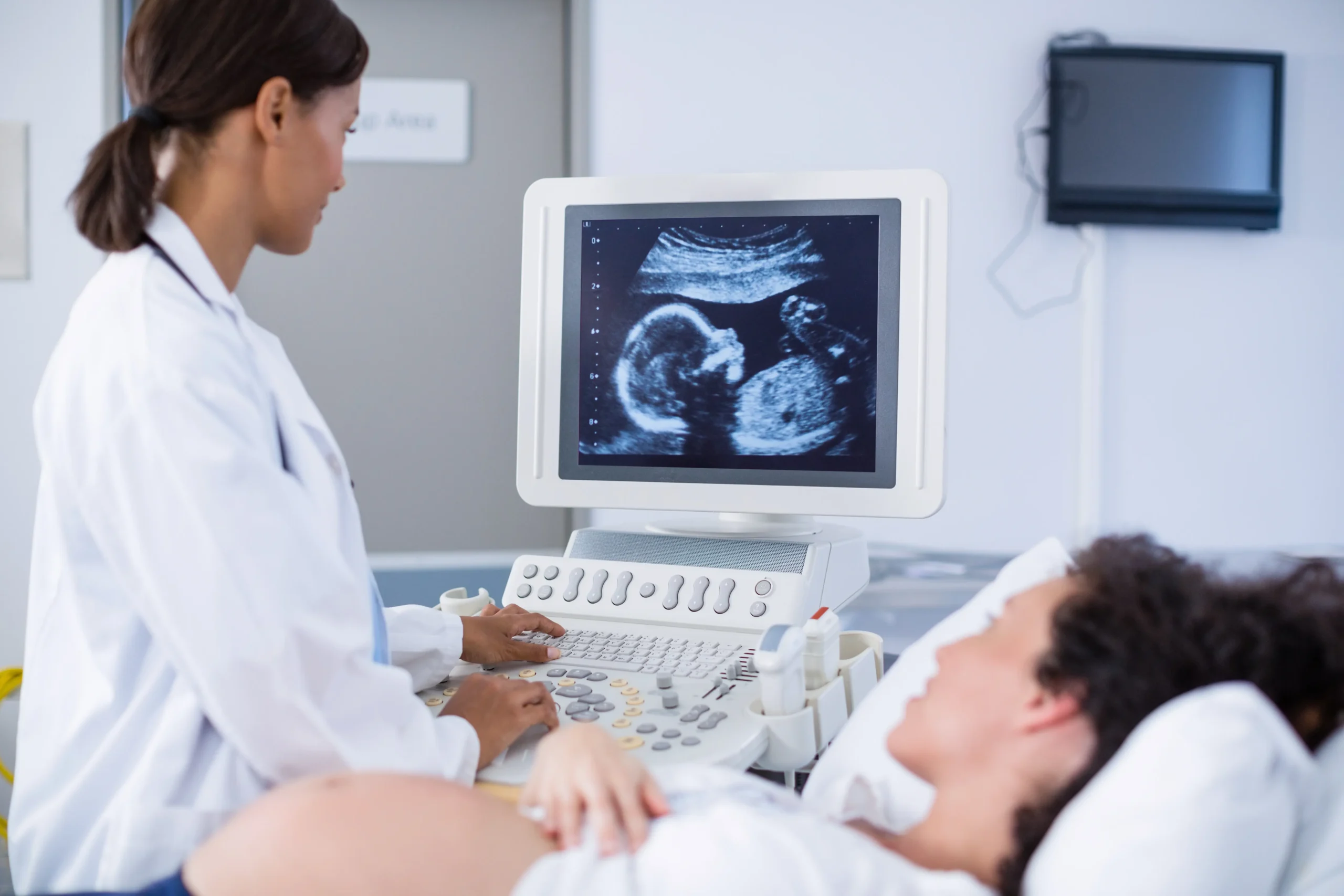 P&eacute;rim&egrave;tre cr&acirc;nien &eacute;chographie : r&ocirc;le, mesure et interpr&eacute;tation - May app sant&eacute;